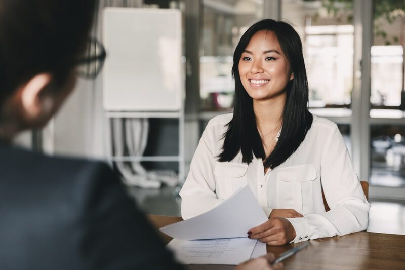 Các yếu tố khách quan trong ngành và công ty đến Digital Marketing lương nhân sự